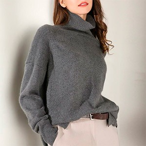 Однотонный простой шерстяной свитер