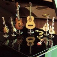 Сувениры в виде музыкальных инструментов