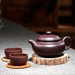Чайник для заваривания чая с пиалами