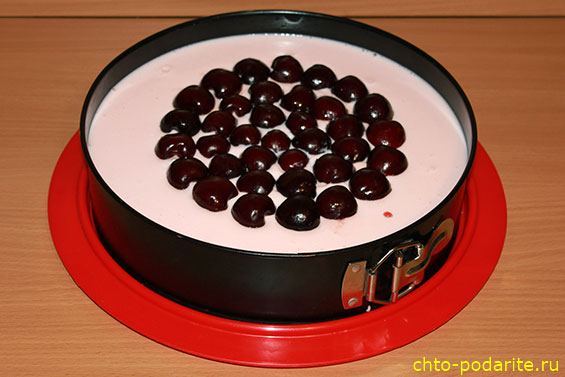 Приготовление трехслойного освежающего желейного ягодного торта, шаг 22