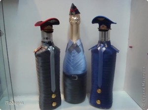 бутылки-офицеры :)