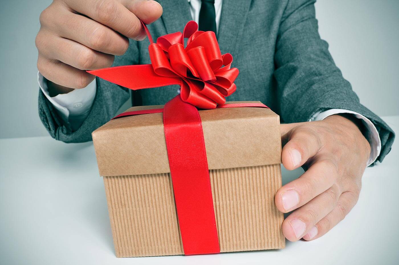 Как выбрать идеальный подарок для мужчины?
